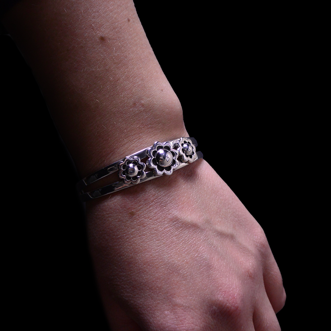Forever Flower Cuff - 6 Inches
